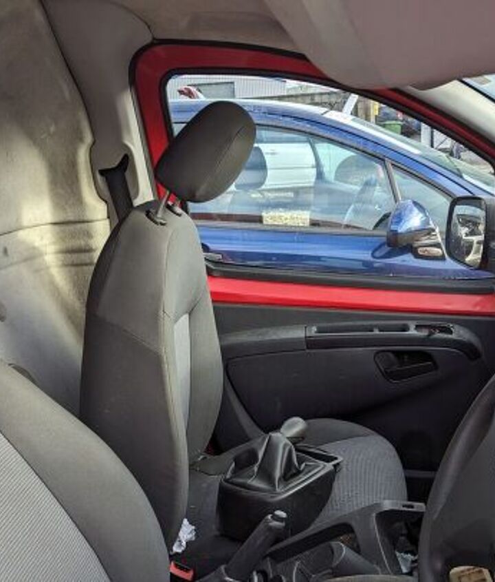 scrapyard find 2010 peugeot bipper royal mail edition