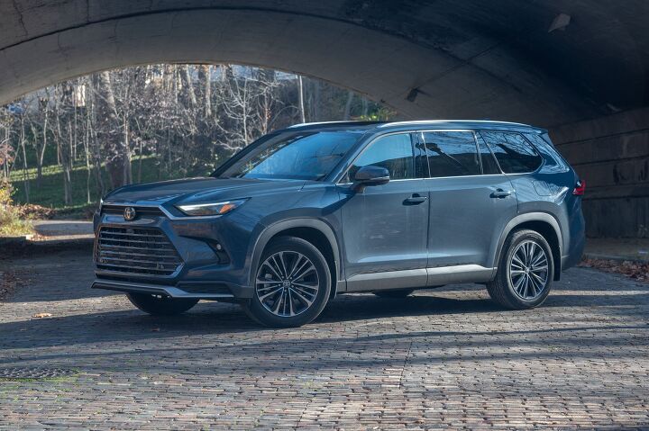 2024 toyota grand highlander hybrid max review yeah it is that good