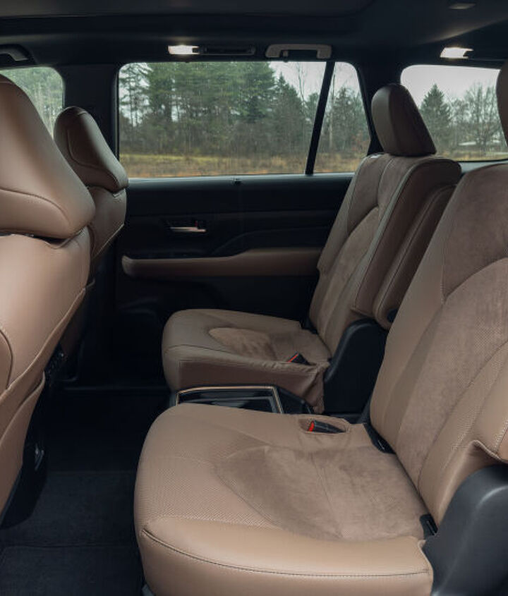 2024 toyota grand highlander hybrid max review yeah it is that good