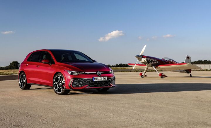 refreshed volkswagen golf previews next gti