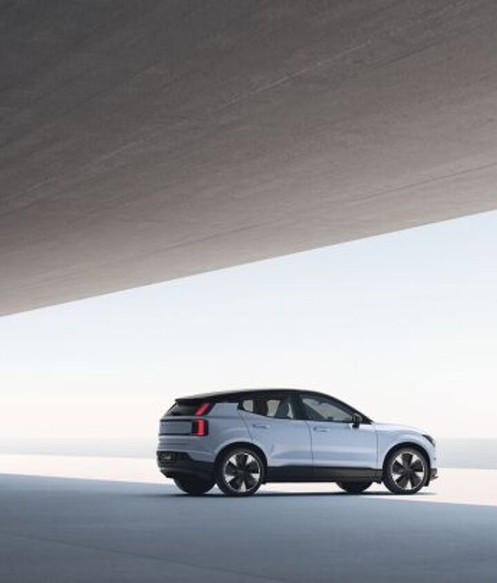 the volvo ex30 is delayed to fix software issues