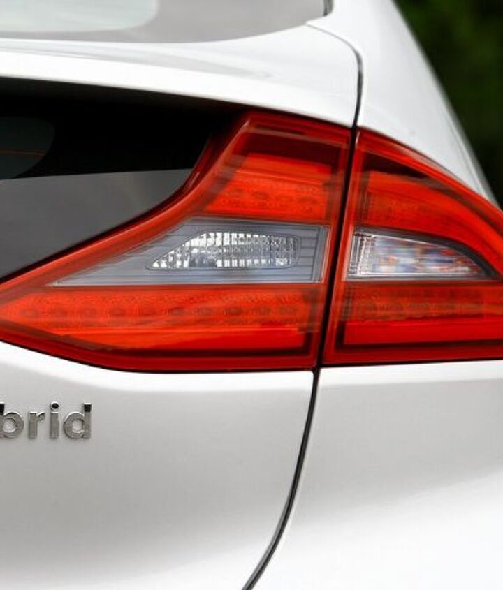 Photo credit: otomobil / Shutterstock.com