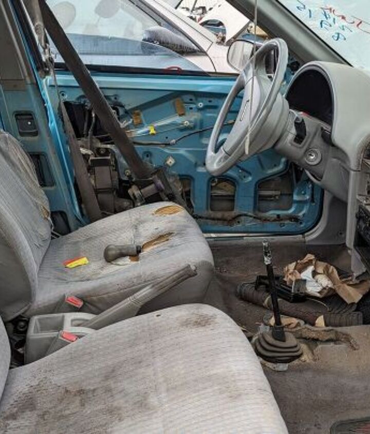 junkyard find 1992 geo metro 4 door hatchback