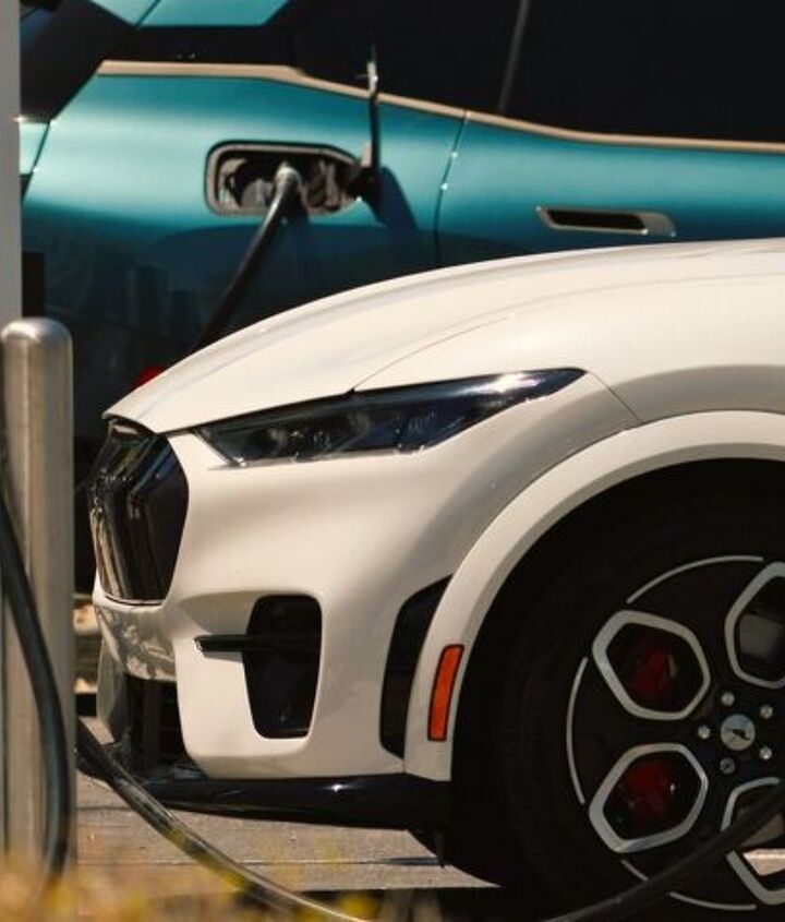 Photo credit: Around the World Photos / Shutterstock.com