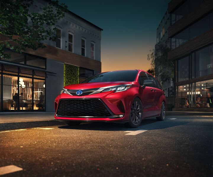 hot on the lot the 10 vehicles everyone s talking about in 2024, Toyota Sienna