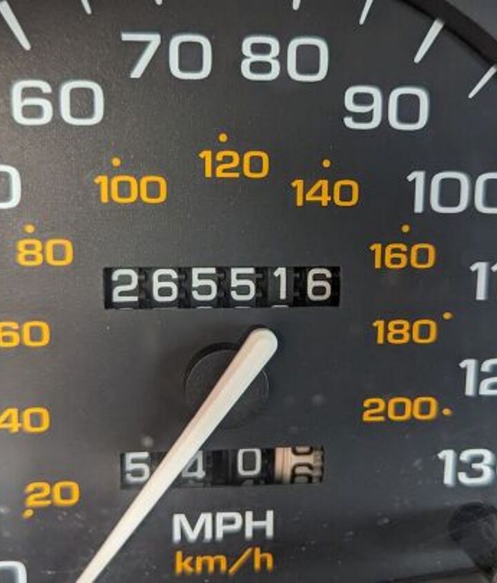 junkyard find 1996 saturn sc2