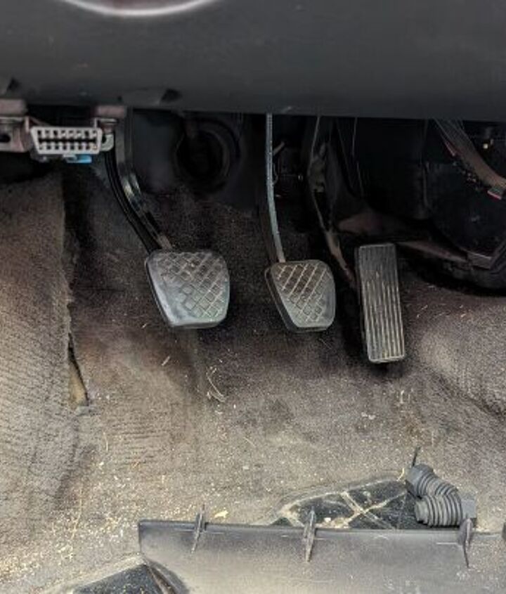 junkyard find 1996 saturn sc2