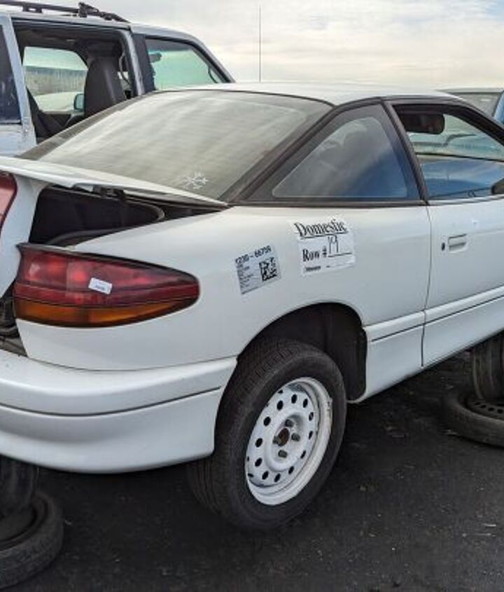 junkyard find 1996 saturn sc2