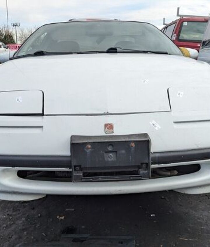junkyard find 1996 saturn sc2