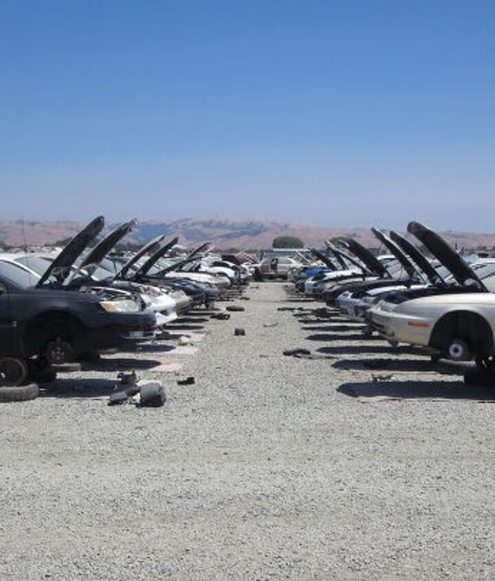 junkyard find 1996 saturn sc2