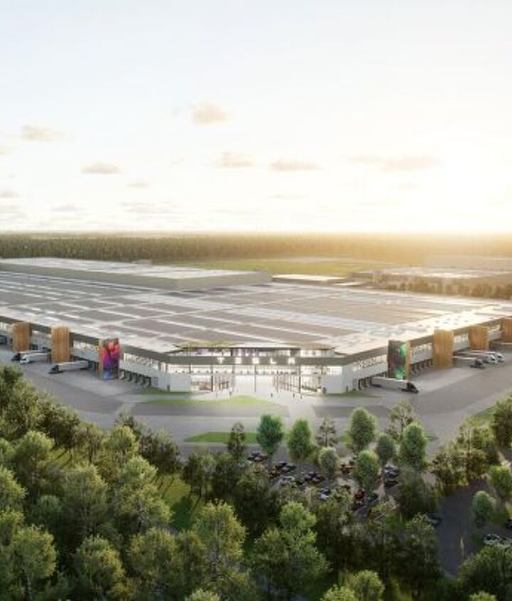 possible arson causes tesla to temporarily shutter gigafactory berlin