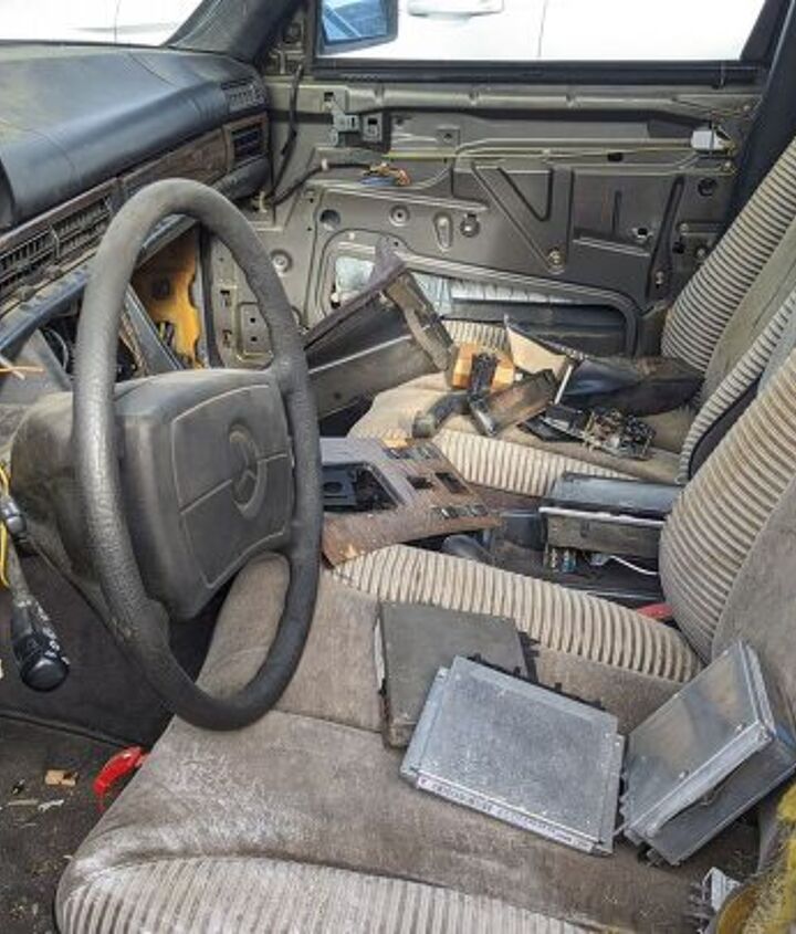 junkyard find gray market 1981 mercedes benz 380 sel