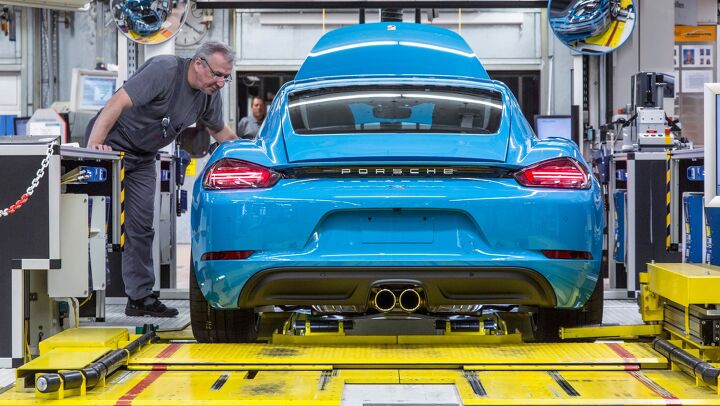 Porsche Stops Selling the 718 Boxster and Cayman in Europe