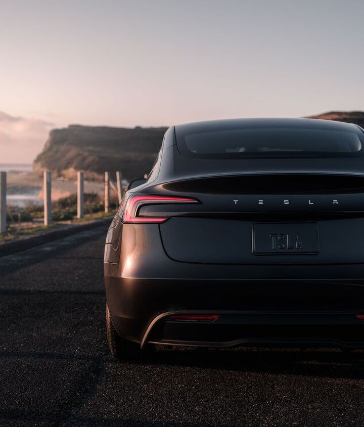 tesla ceo elon musk all new deliveries to get full self driving demo