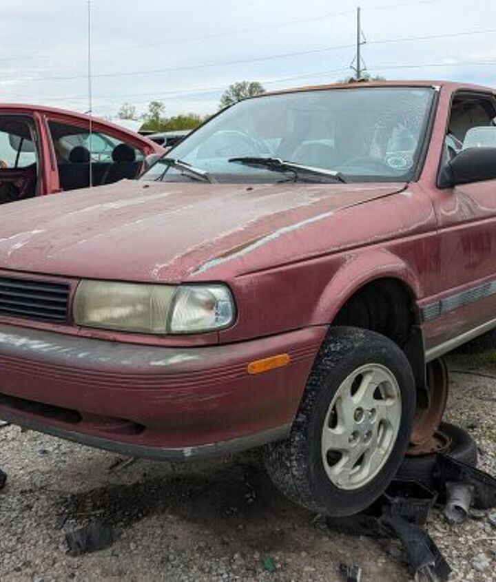 junkyard find 1993 nissan sentra with 320 165 miles