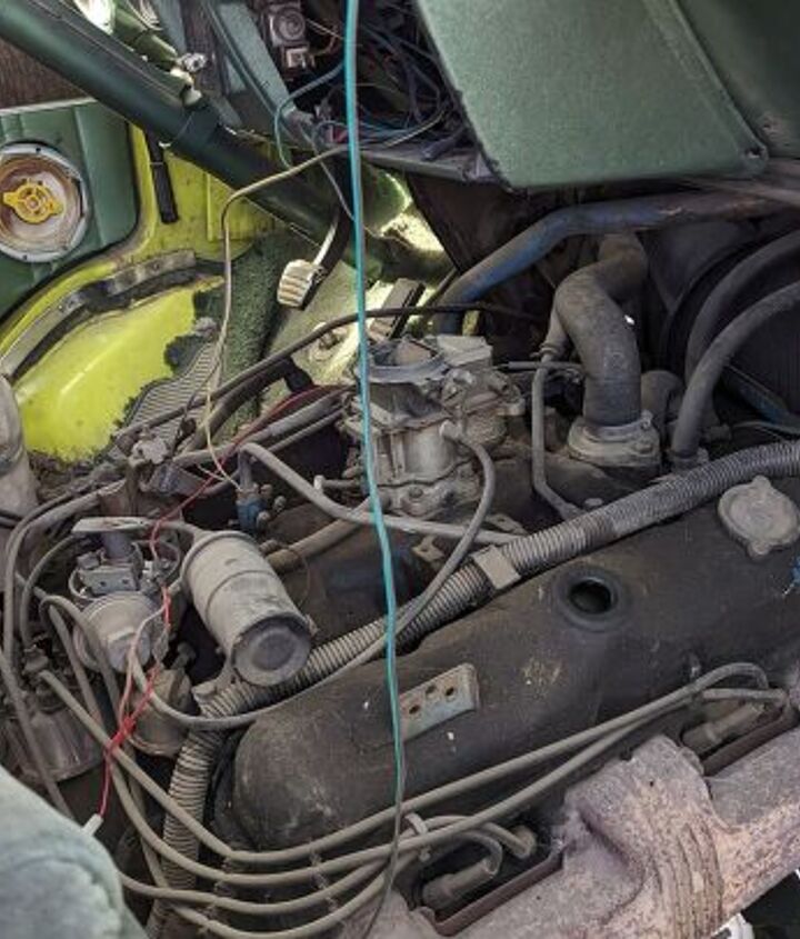 junkyard find 1977 dodge tradesman 200 mystery machine