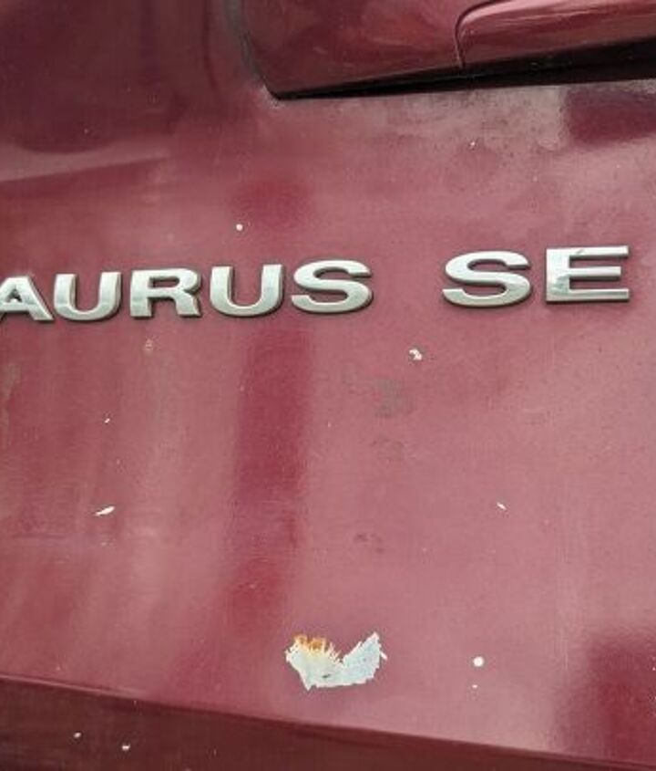 junkyard find 2007 ford taurus se