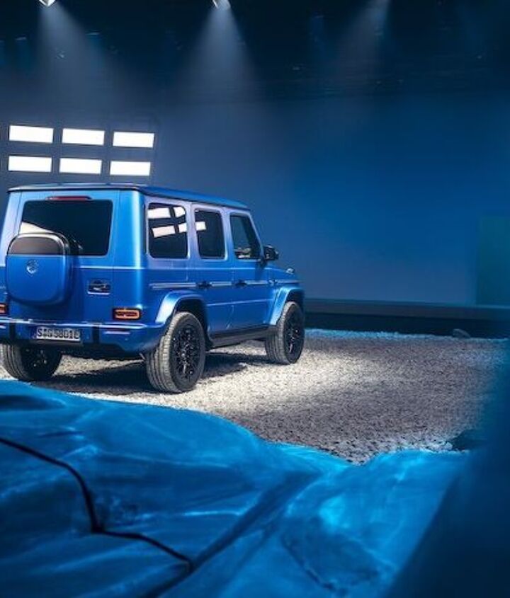 gelndewagen electrified mercedes benz g 580 with eq technology