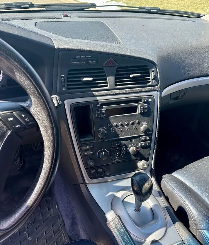 used car of the day 2006 volvo v70r