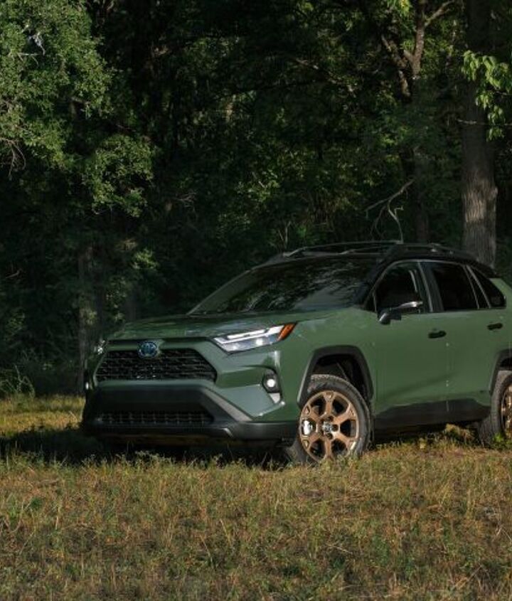 would you rather honda cr v vs toyota rav4