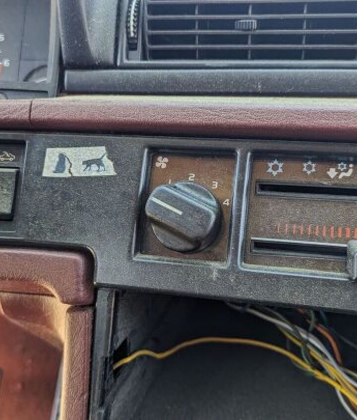 junkyard find 1988 volvo 740 gle with 403 348 miles