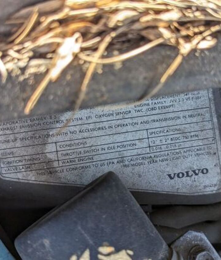 junkyard find 1988 volvo 740 gle with 403 348 miles