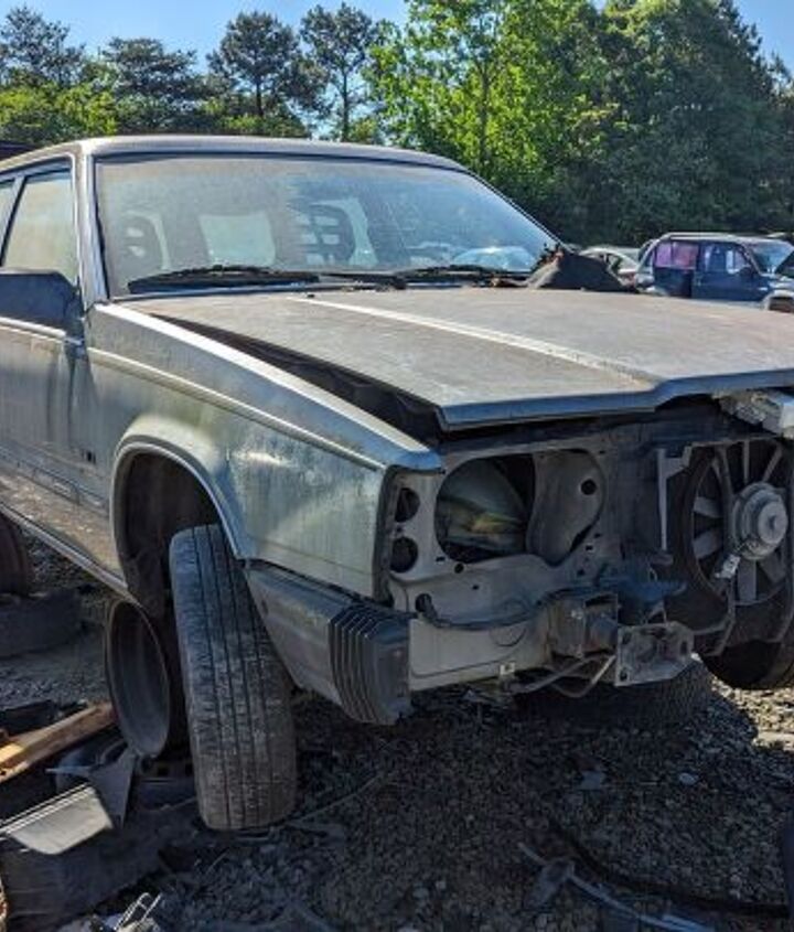 junkyard find 1988 volvo 740 gle with 403 348 miles
