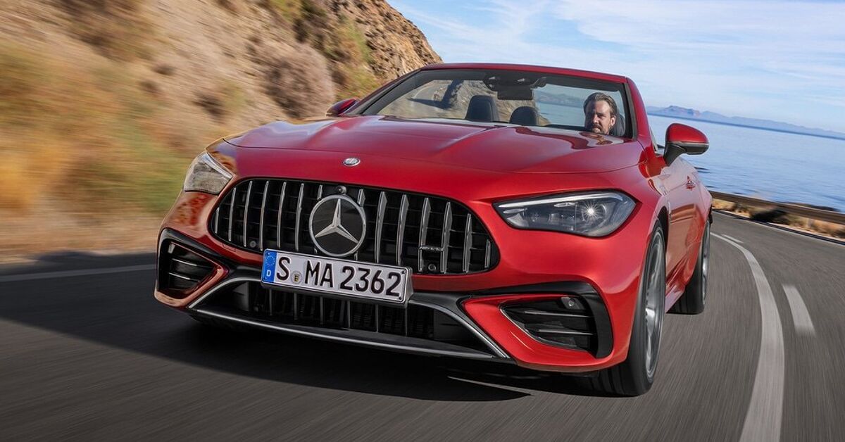 Convertable Front View Mercedes Benz 2025 S550 Convertible – UDRRBJ