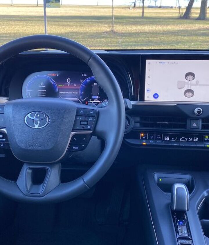 2023 toyota crown platinum review eating some crow