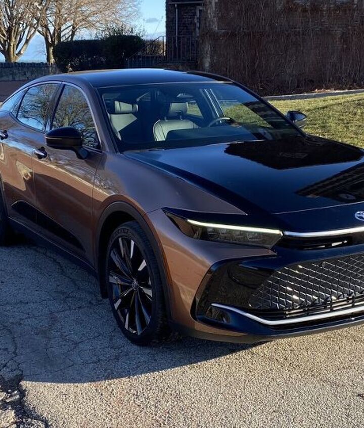 2023 toyota crown platinum review eating some crow