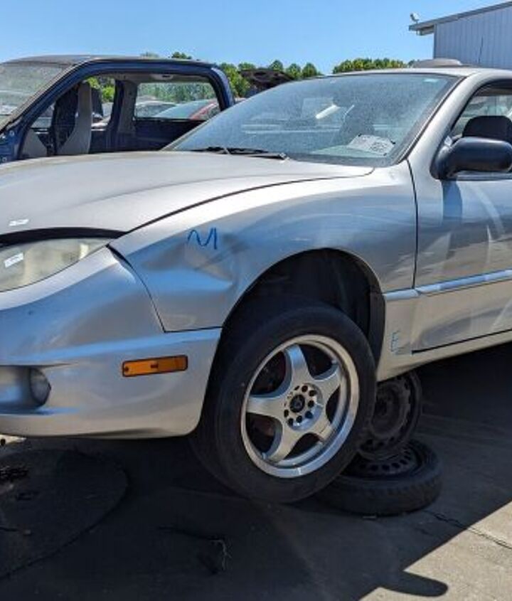 junkyard find 2005 pontiac sunfire