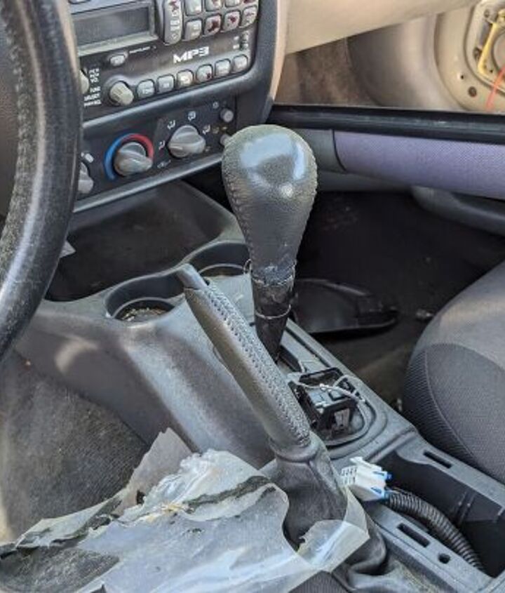 junkyard find 2005 pontiac sunfire