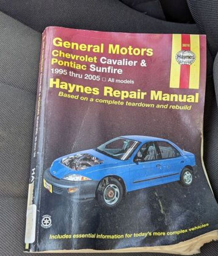 junkyard find 2005 pontiac sunfire