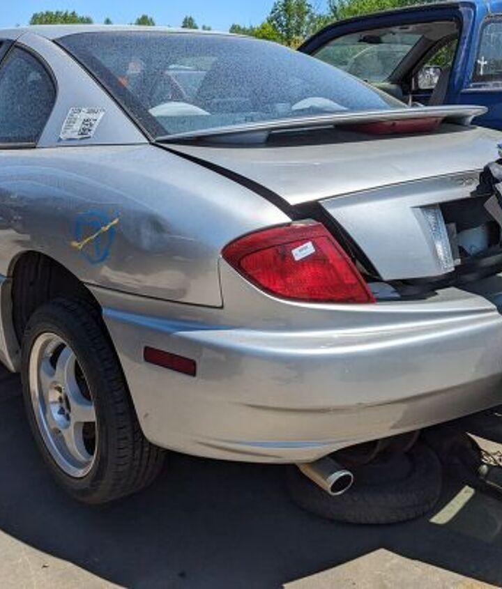 junkyard find 2005 pontiac sunfire