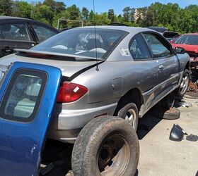 junkyard find 2005 pontiac sunfire