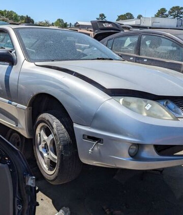 junkyard find 2005 pontiac sunfire