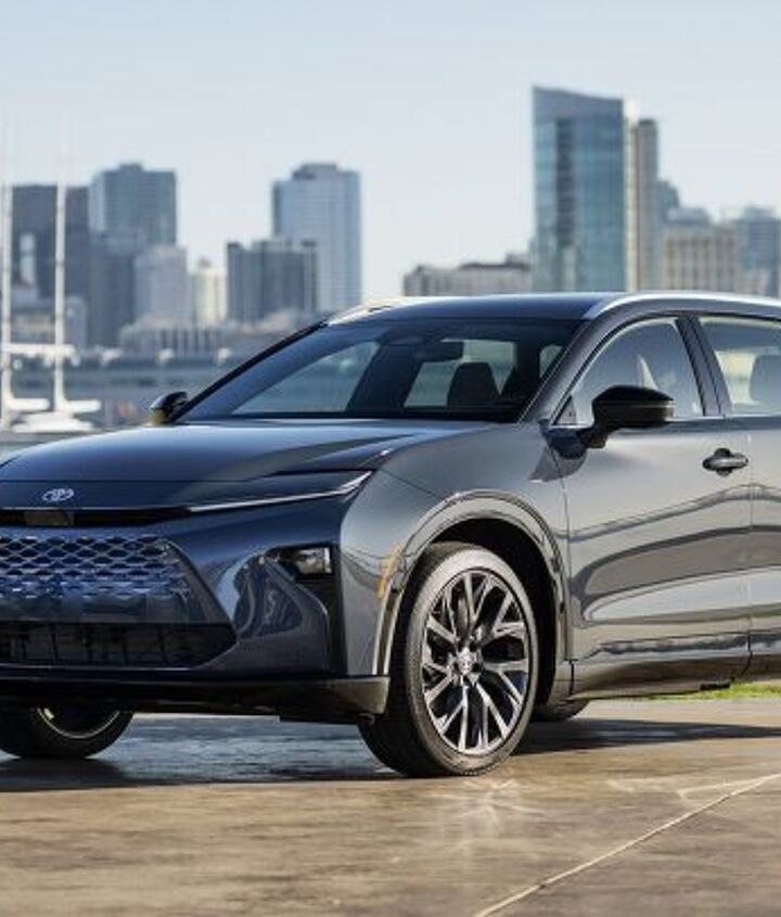 toyota debuts the 2025 crown signia suv