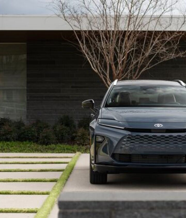 toyota debuts the 2025 crown signia suv