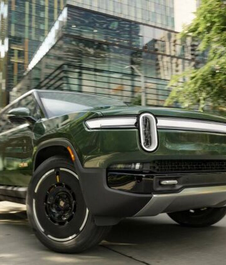 rivian updated the r1t and r1s with more power better tech and updated drivetrain