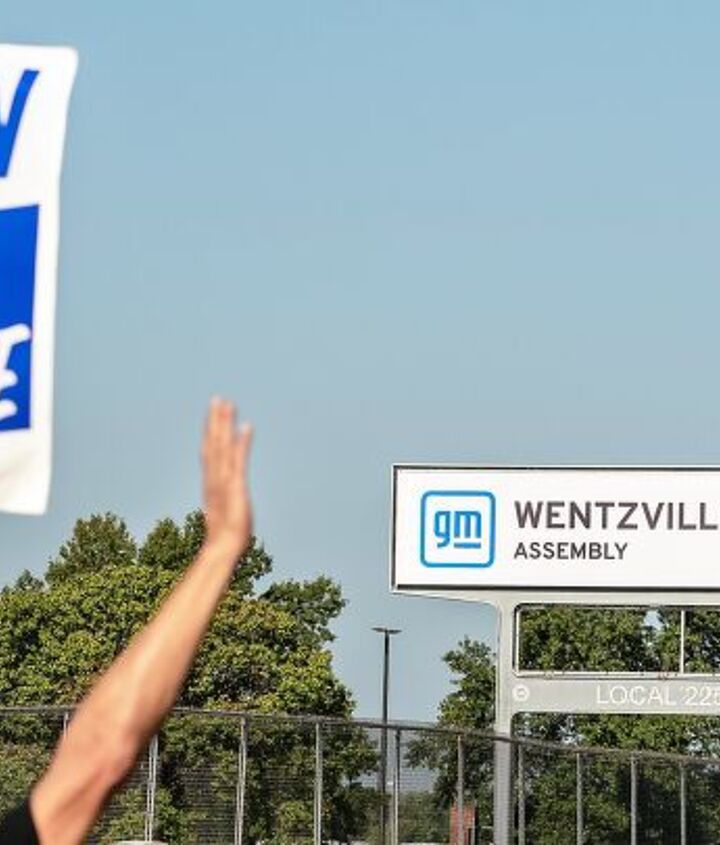 uaw president shawn fain under investigation for alleged retaliation