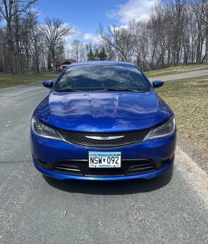 used car of the day 2015 chrysler 200s
