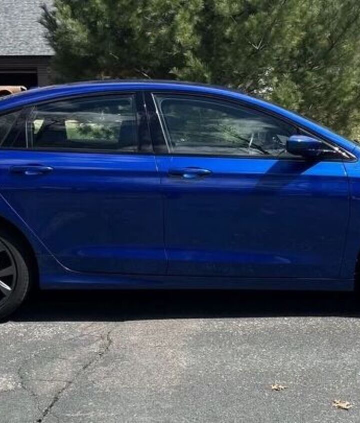 used car of the day 2015 chrysler 200s