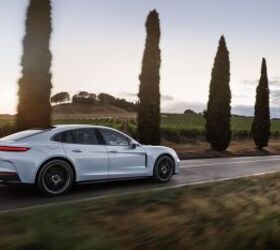 Porsche Expands the Panamera Lineup With Two New Variants for 2025