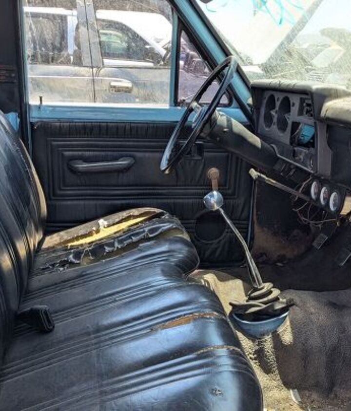 junkyard find 1979 ford courier