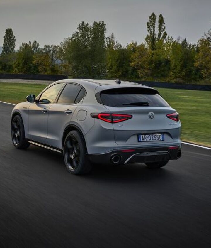 2024 alfa romeo stelvio competizione review italian spice