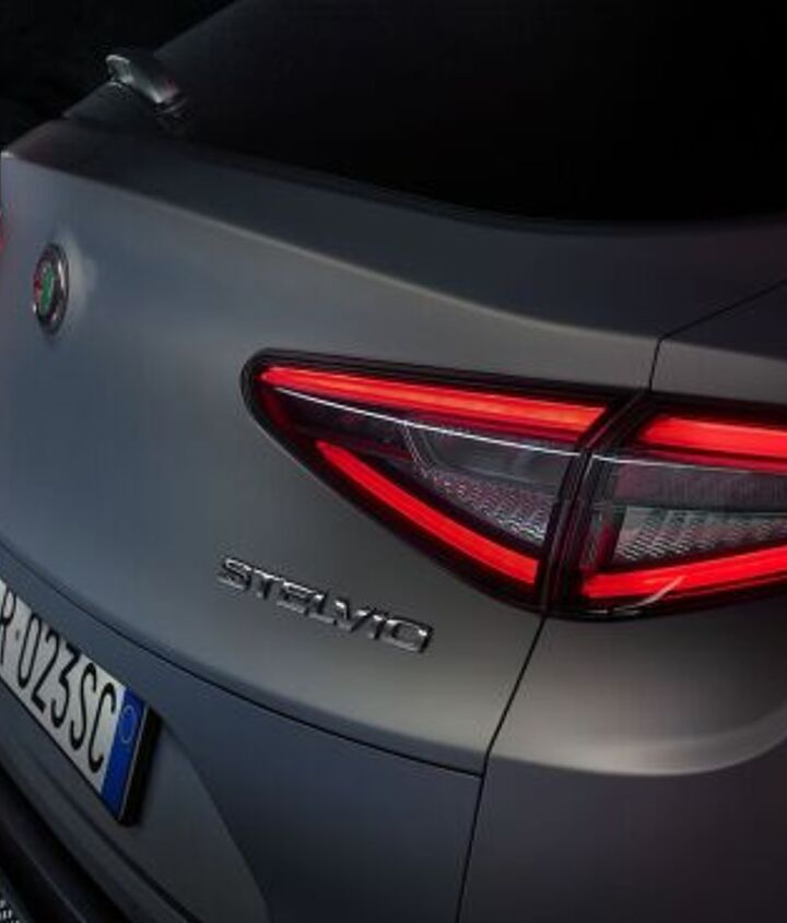 2024 alfa romeo stelvio competizione review italian spice