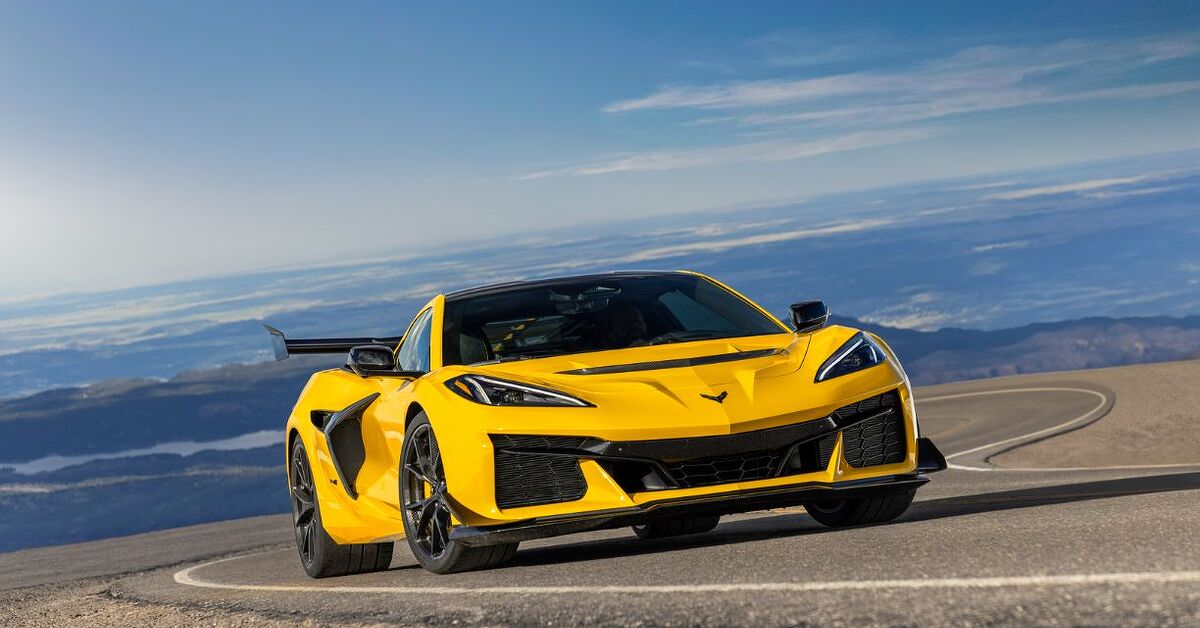 s-gallery-2025-chevrolet-corvette-zr1.jp