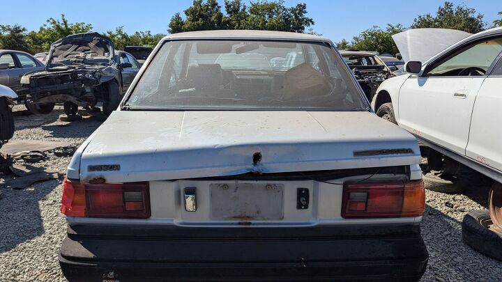 junkyard find 1983 nissan sentra deluxe mpg 2 door sedan