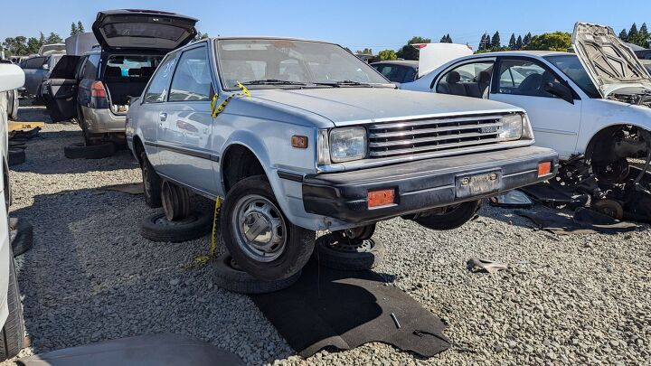 junkyard find 1983 nissan sentra deluxe mpg 2 door sedan