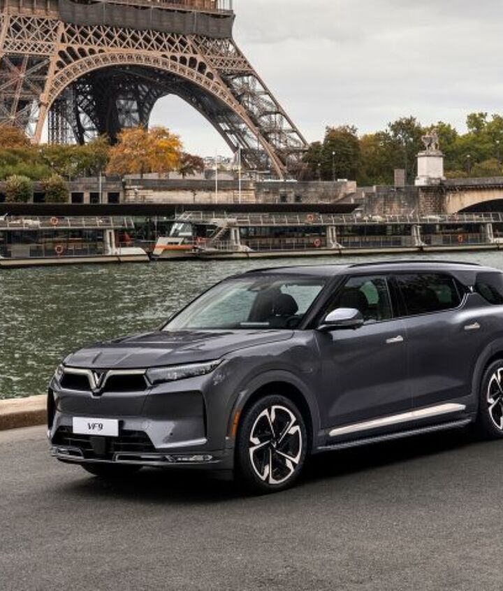 2024 vinfast vf9 sees huge discounts before u s launch